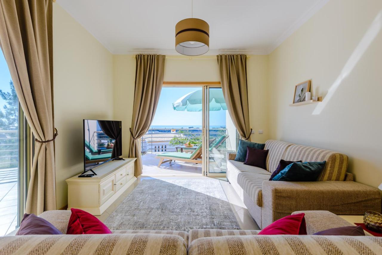 Bnb Homes Ocean View Apartment With Huge Sunny Terrace, 2 Swimming Pools & Tennis Court Albufeira Eksteriør bilde