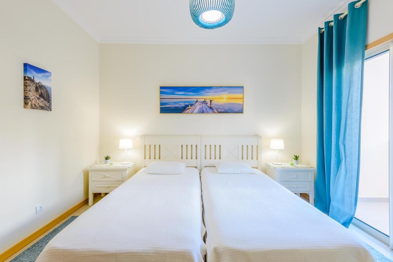 Bnb Homes Ocean View Apartment With Huge Sunny Terrace, 2 Swimming Pools & Tennis Court Albufeira Eksteriør bilde