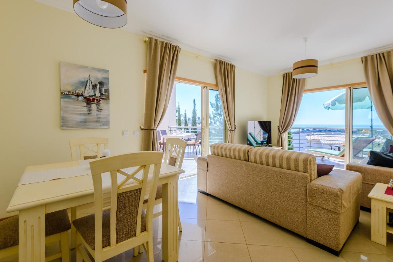 Bnb Homes Ocean View Apartment With Huge Sunny Terrace, 2 Swimming Pools & Tennis Court Albufeira Eksteriør bilde
