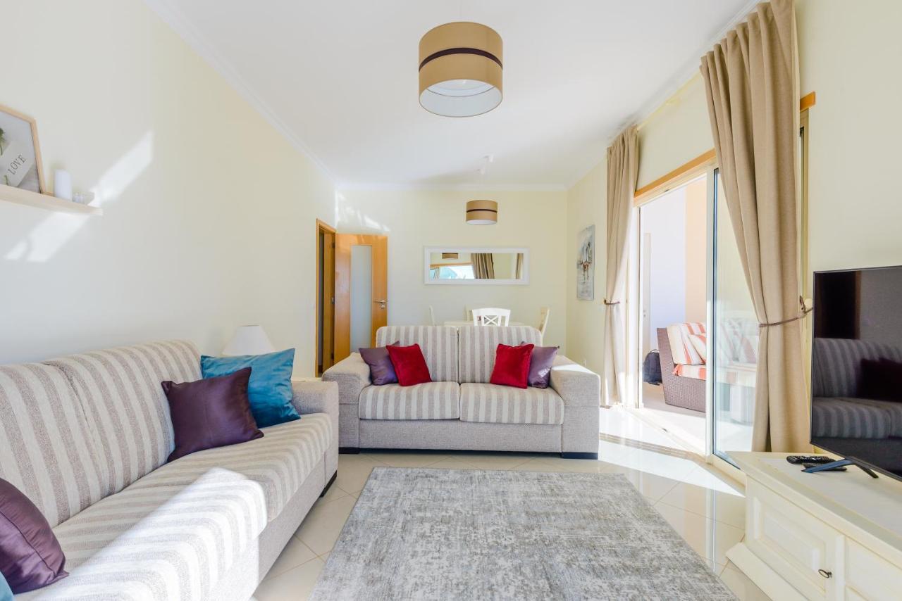 Bnb Homes Ocean View Apartment With Huge Sunny Terrace, 2 Swimming Pools & Tennis Court Albufeira Eksteriør bilde