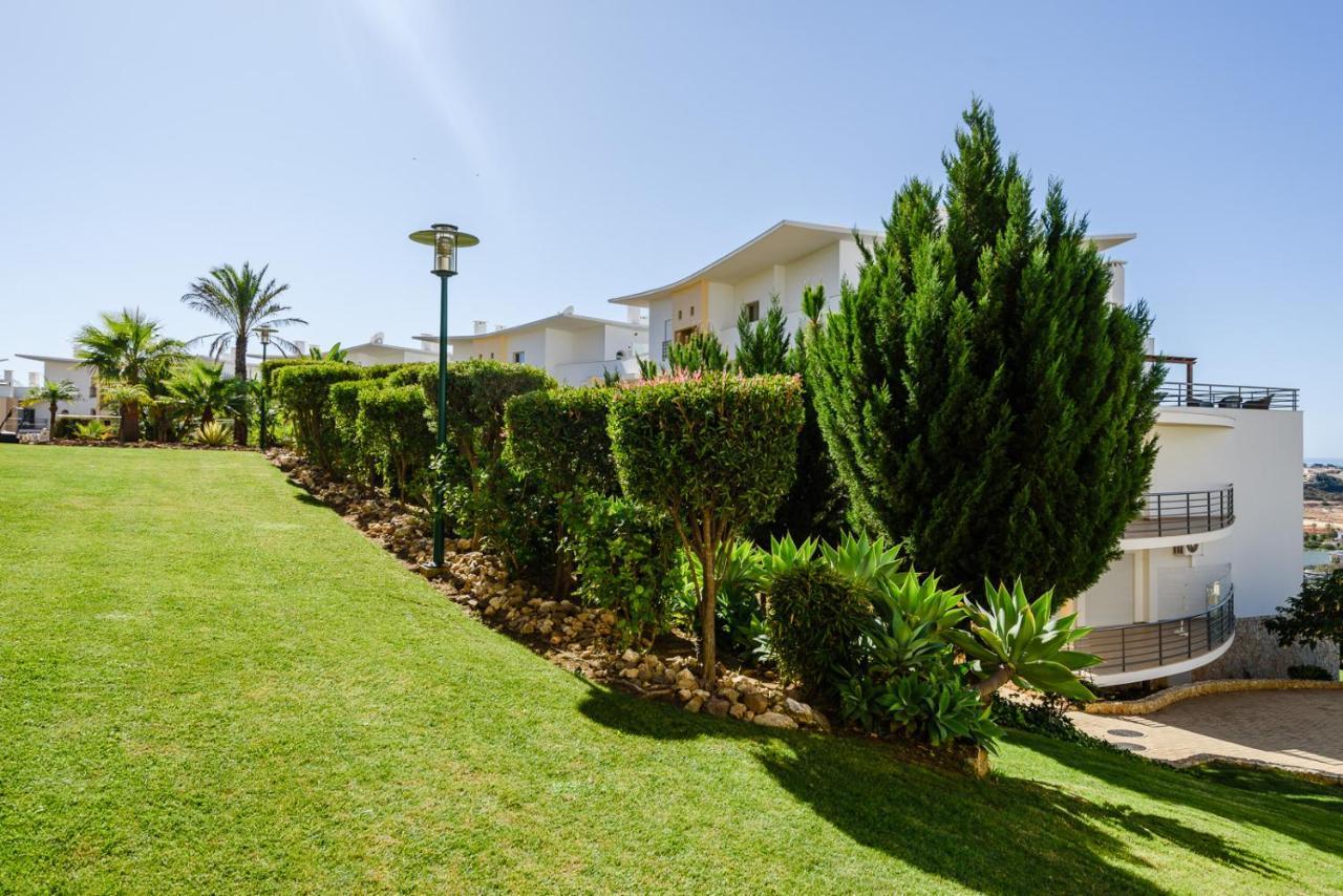 Bnb Homes Ocean View Apartment With Huge Sunny Terrace, 2 Swimming Pools & Tennis Court Albufeira Eksteriør bilde