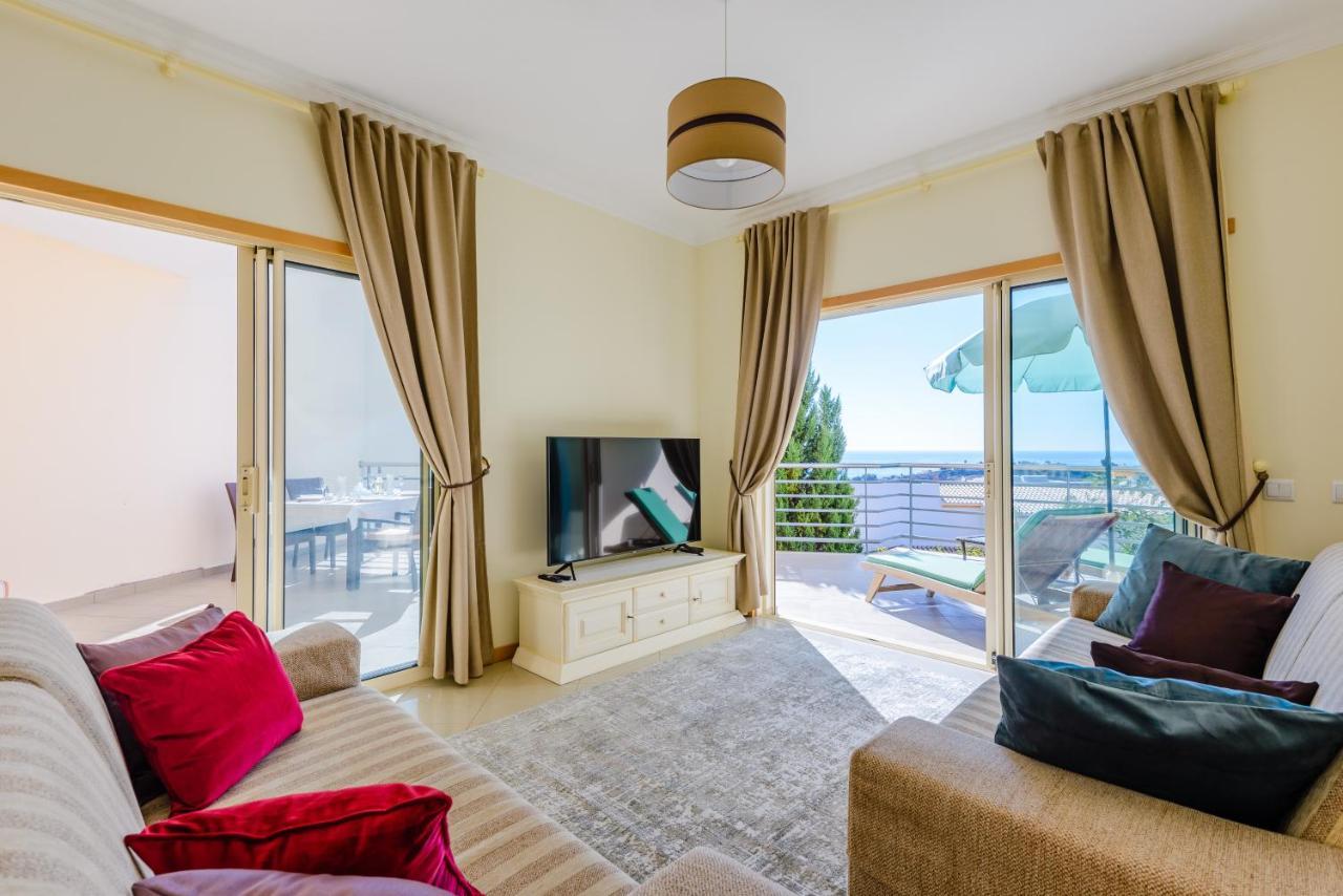 Bnb Homes Ocean View Apartment With Huge Sunny Terrace, 2 Swimming Pools & Tennis Court Albufeira Eksteriør bilde
